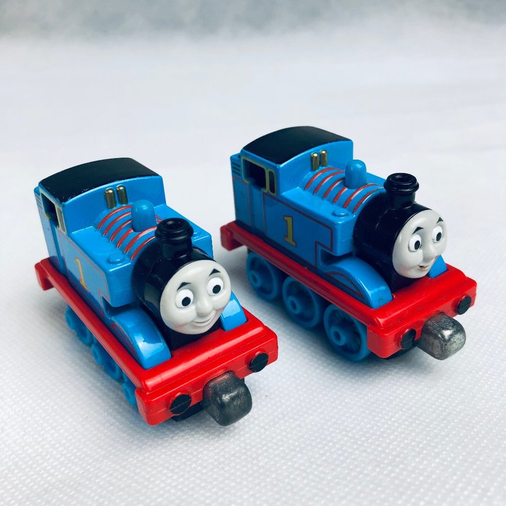 Thomas and Friends Take-n-Play Thomas - Lot of 2 - 2012 Mattel F26A R8847